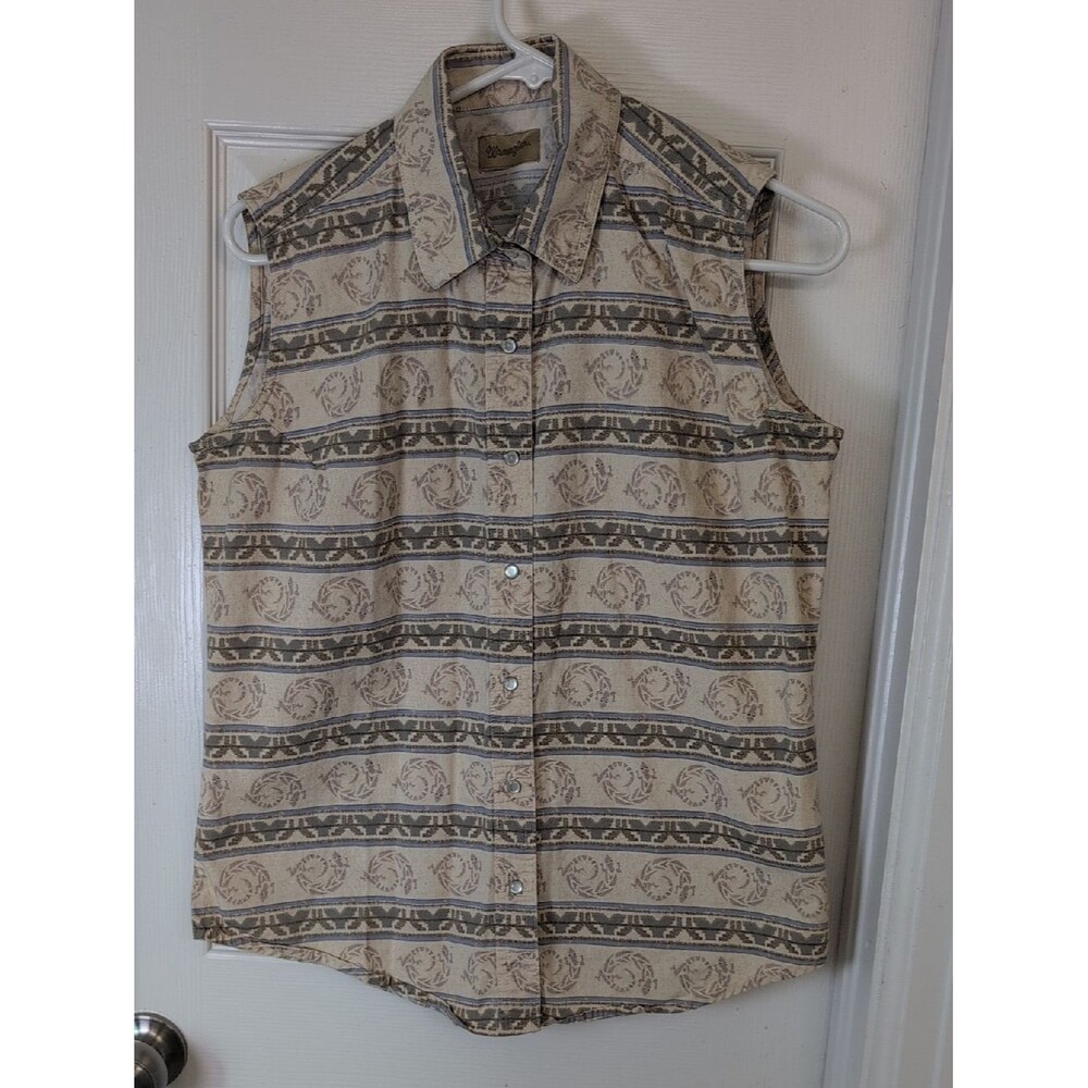 Wrangler Beige and Gray Printed Sleeveless Snap Front Western Top Lizards